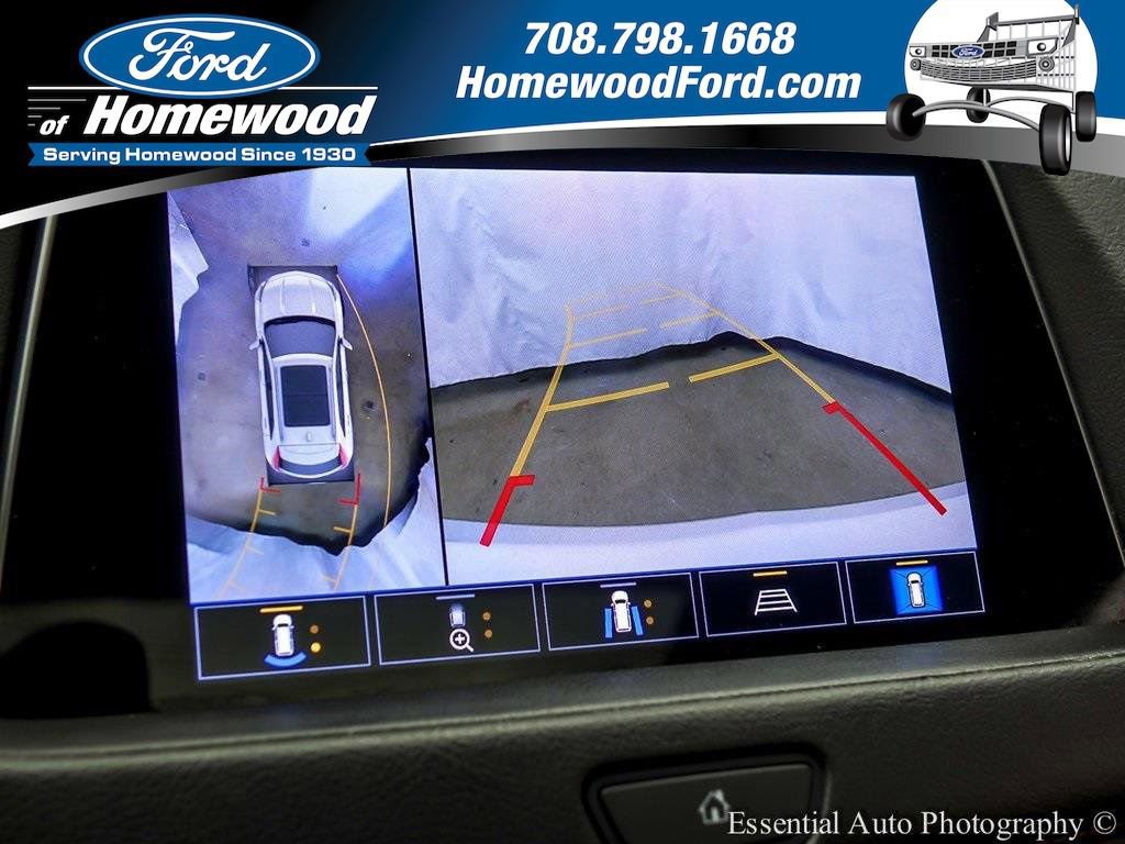 Used 2022 Cadillac XT4 Premium Luxury w/ Enhanced Visibility Package image 15