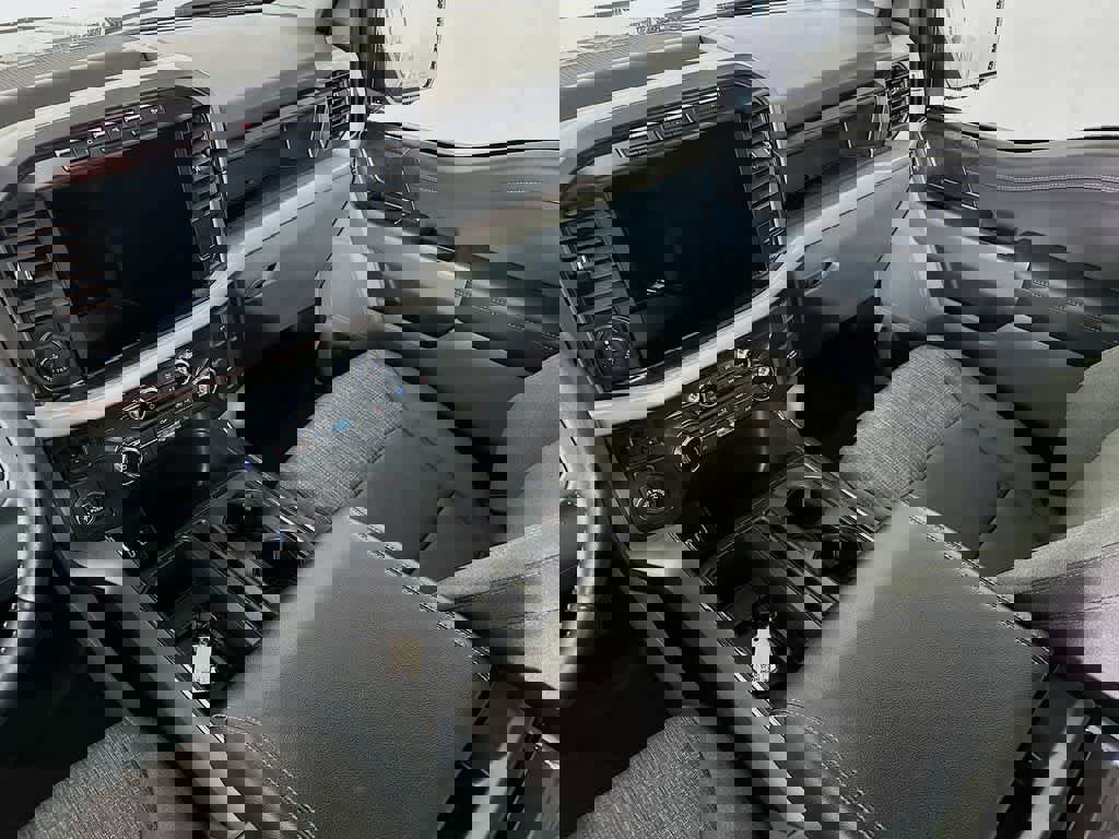 Certified 2022 Ford F150 XLT w/ Equipment Group 302A High image 14