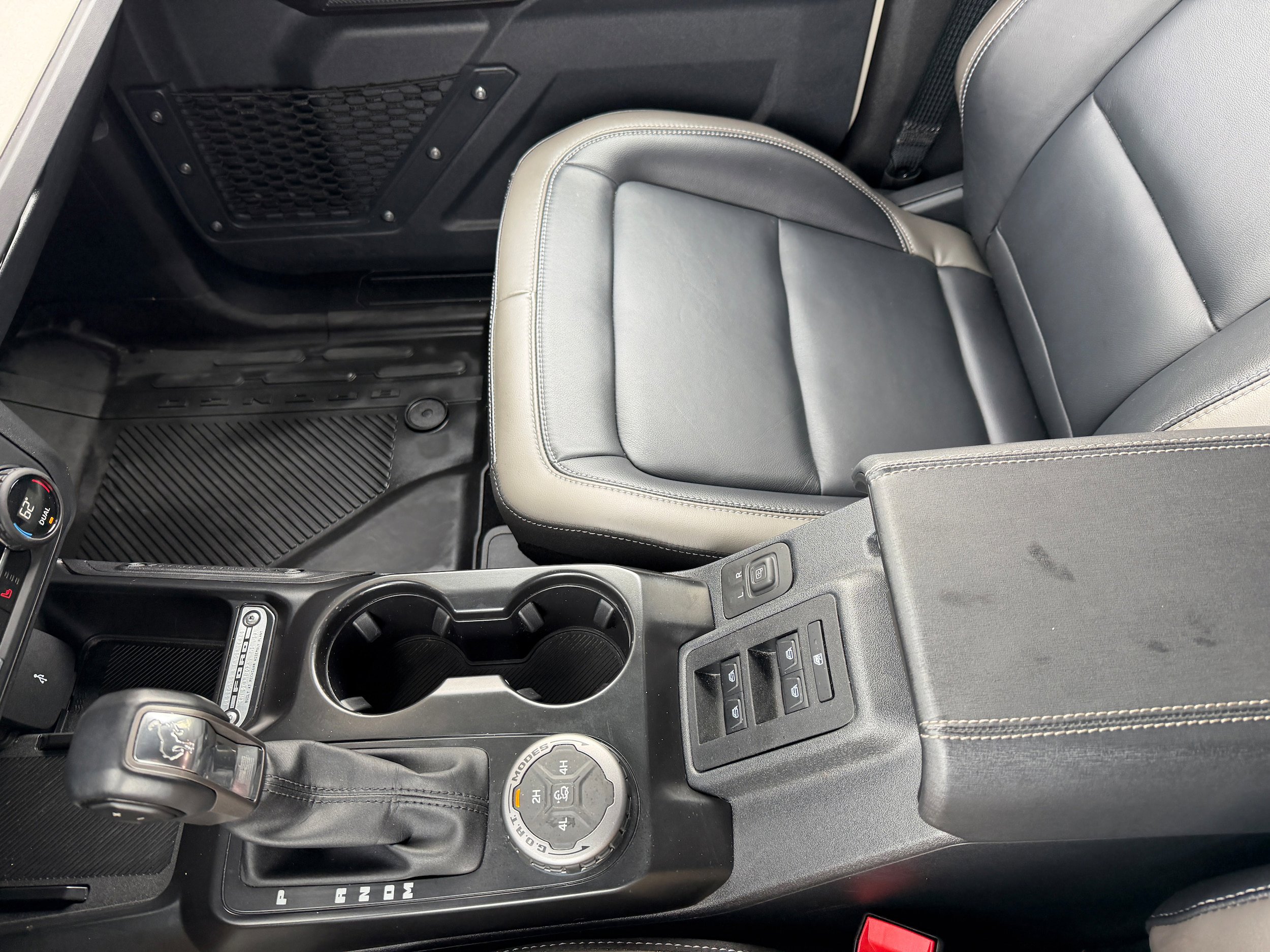 Certified 2025 Ford Bronco Outer Banks AWD/4WD image 26