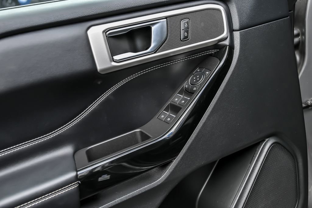 Certified 2022 Ford Explorer ST AWD/4WD image 14