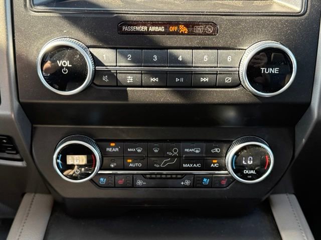 Certified 2019 Ford Expedition Max XLT w/ Equipment Group 202A AWD/4WD image 30