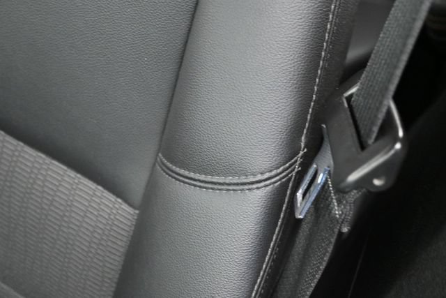 Used 2019 Chevrolet Impala LT w/ LT Convenience Package FWD image 12