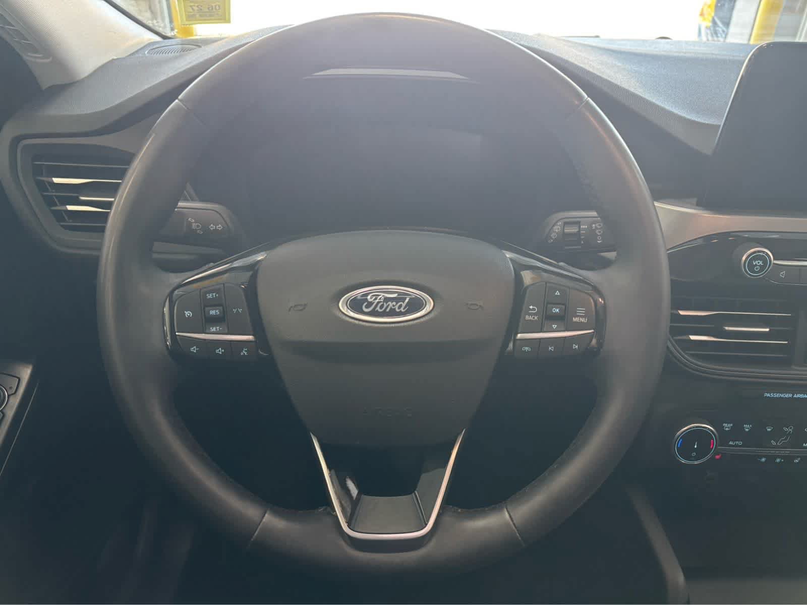 Certified 2024 Ford Escape Active AWD/4WD image 13