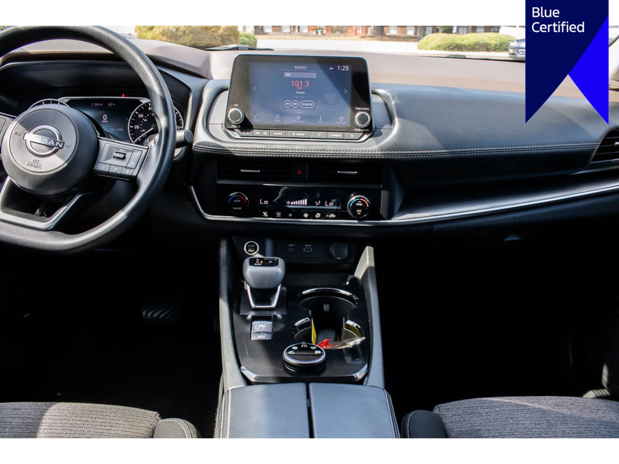Used 2023 Nissan Rogue SV AWD/4WD image 14