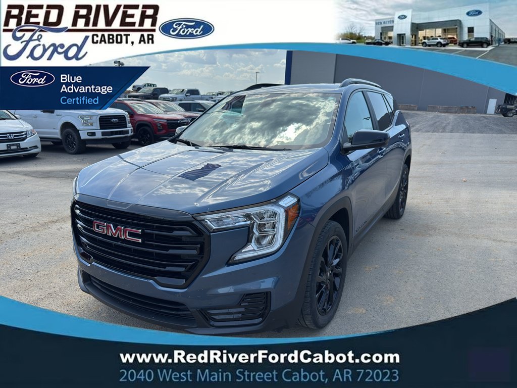 Used 2024 GMC Terrain SLE w/ Driver Convenience Package