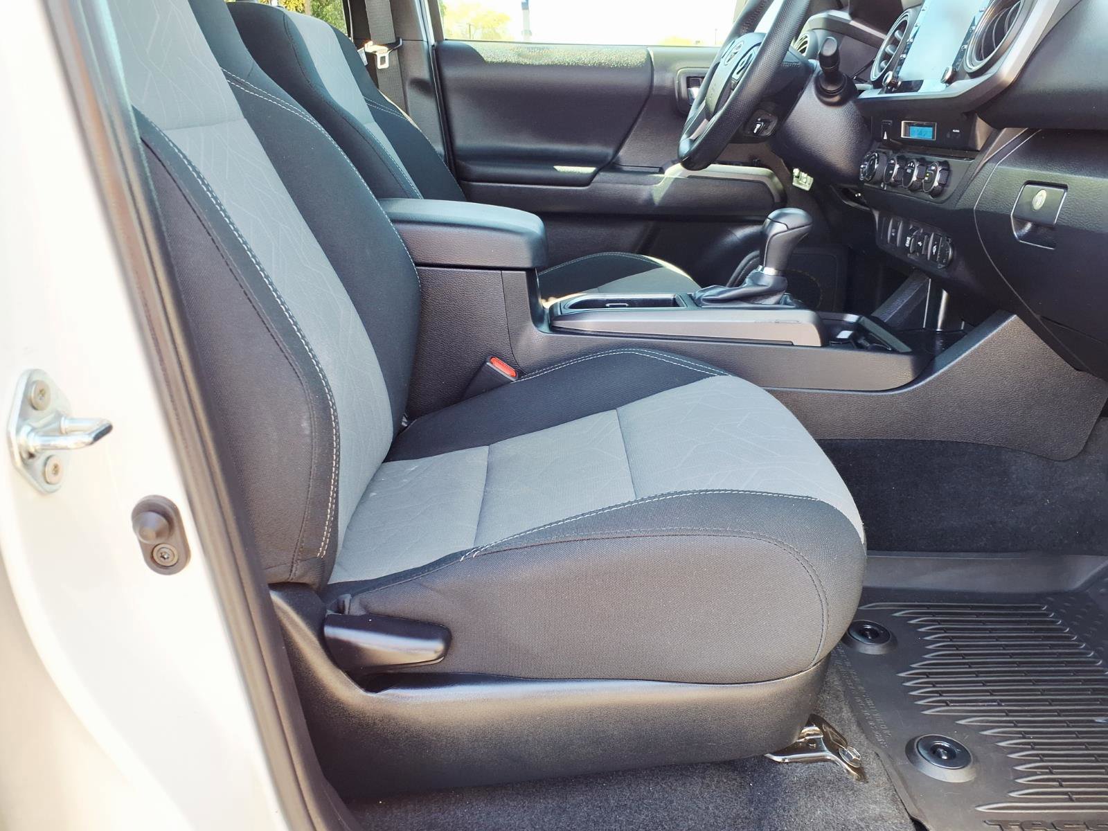 Used 2023 Toyota Tacoma TRD Off-Road image 13