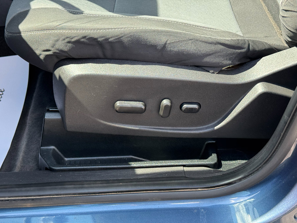 Certified 2018 Ford Escape SE AWD/4WD image 31