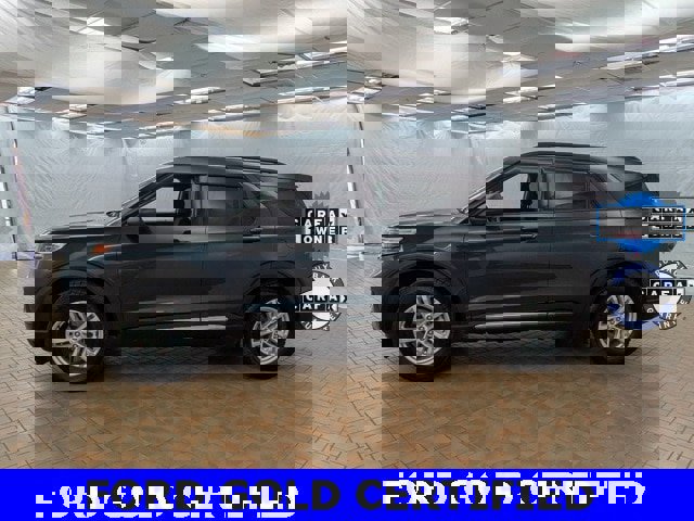 Certified 2023 Ford Explorer XLT w/ Class IV Trailer Tow Package image 2