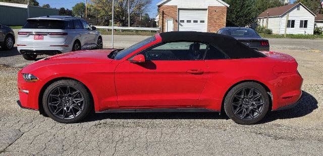 Certified 2023 Ford Mustang Convertible RWD image 9