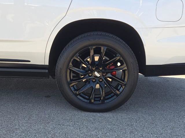 Used 2021 Cadillac Escalade Sport Platinum w/ LPO, ONYX Package image 17