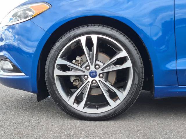 Certified 2017 Ford Fusion Titanium FWD image 6