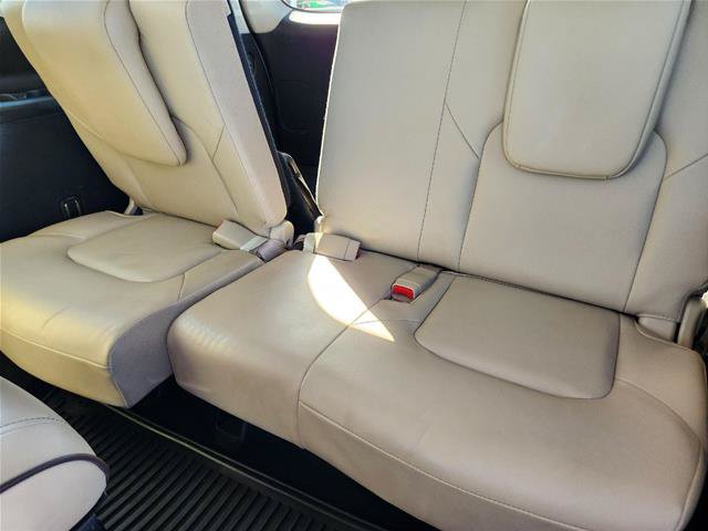 Used 2023 Nissan Armada Platinum w/ Captain's Chairs Package RWD image 31