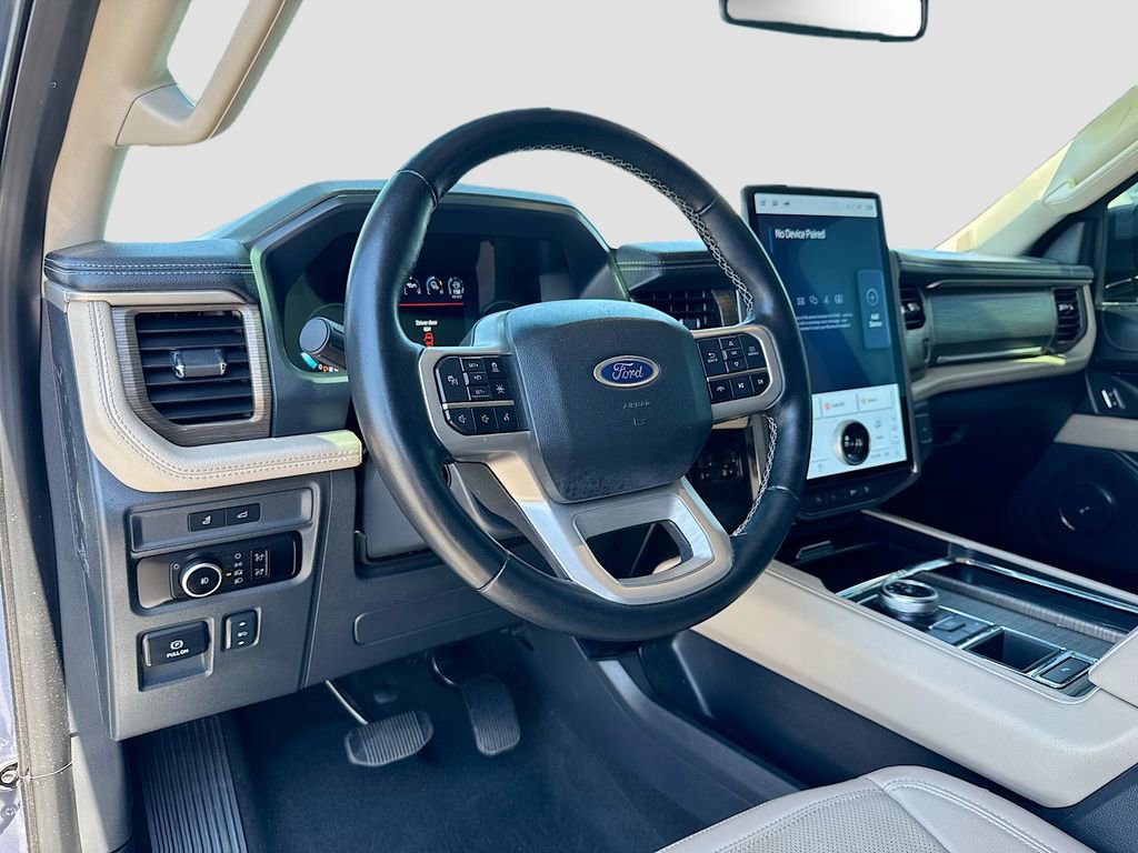 Certified 2023 Ford Expedition Max Limited RWD image 11