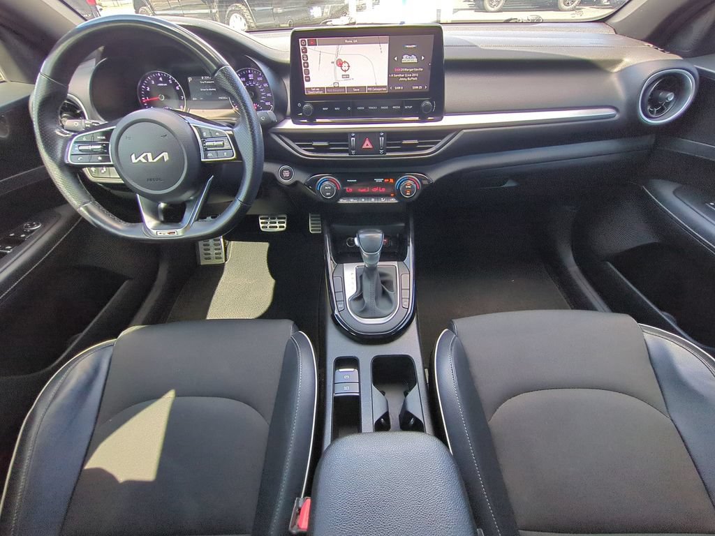 Used 2022 Kia Forte GT-Line w/ GT-Line Technology Package FWD image 17