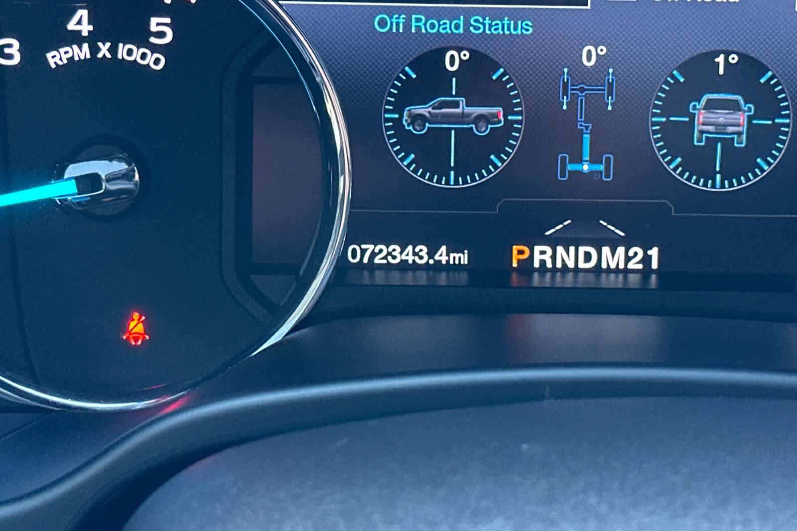 Certified 2019 Ford F350 Platinum w/ Platinum Ultimate Package AWD/4WD image 25