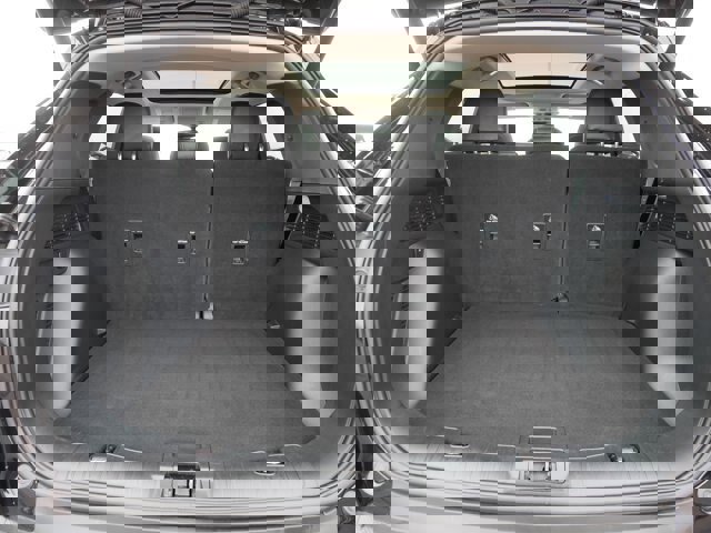 Certified 2020 Ford Escape Titanium image 18