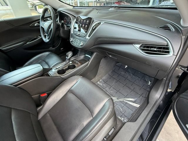 Used 2024 Chevrolet Malibu LT FWD image 18