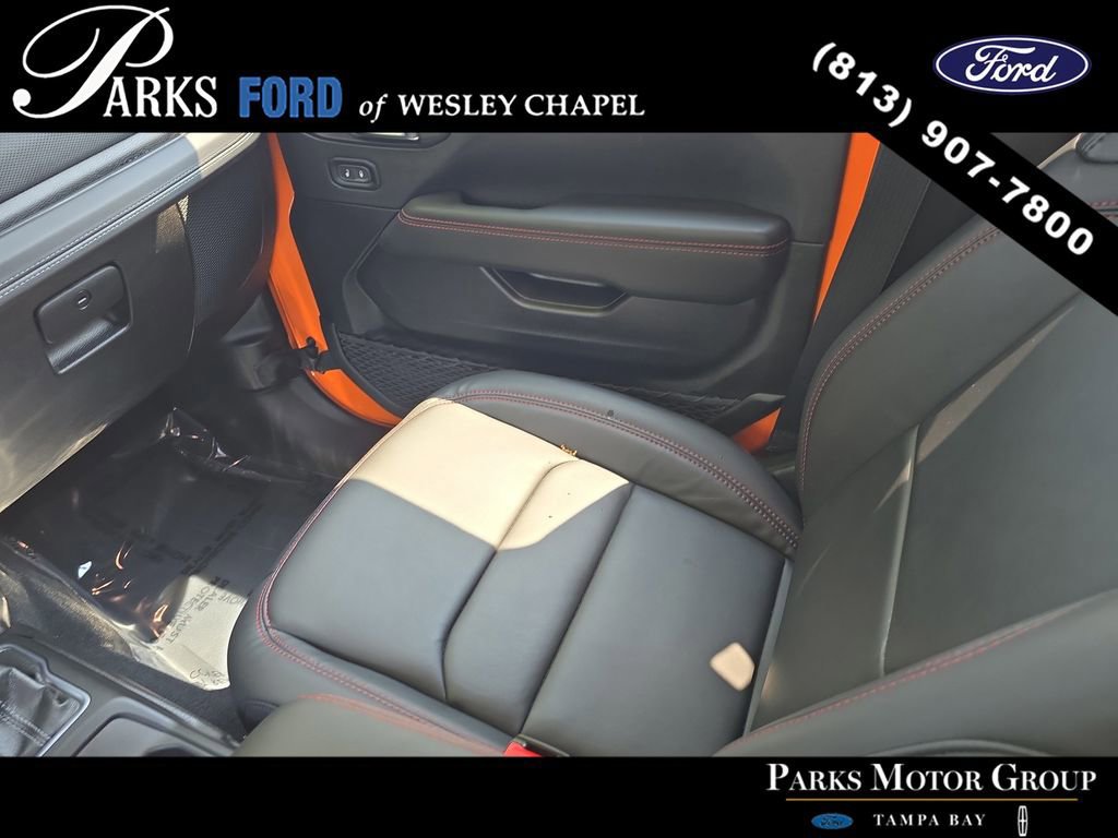 Used 2025 Jeep Gladiator Rubicon w/ Safety Group image 13