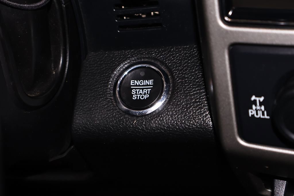 Certified 2020 Ford F250 Lariat AWD/4WD image 28