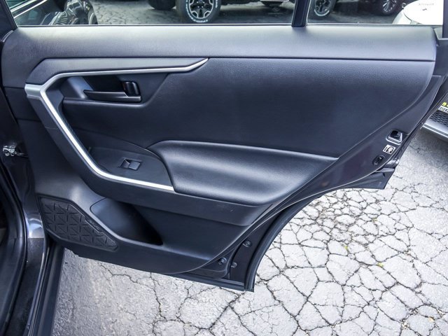 Used 2020 Toyota RAV4 LE w/ All Weather Liner Package AWD/4WD image 28