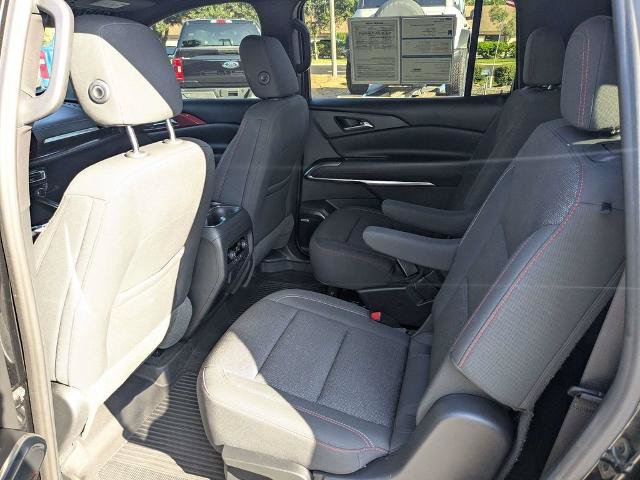 Used 2024 Chevrolet Traverse Z71 w/ Enhanced Driving Package AWD/4WD image 15