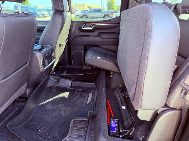 Used 2025 GMC Sierra 1500 SLT AWD/4WD image 23