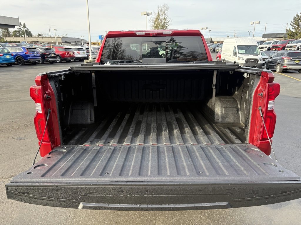 Used 2024 Chevrolet Silverado 1500 LTZ image 12