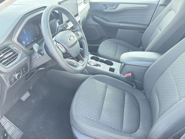 Certified 2024 Ford Escape Active w/ Tech Pack #1 AWD/4WD image 10