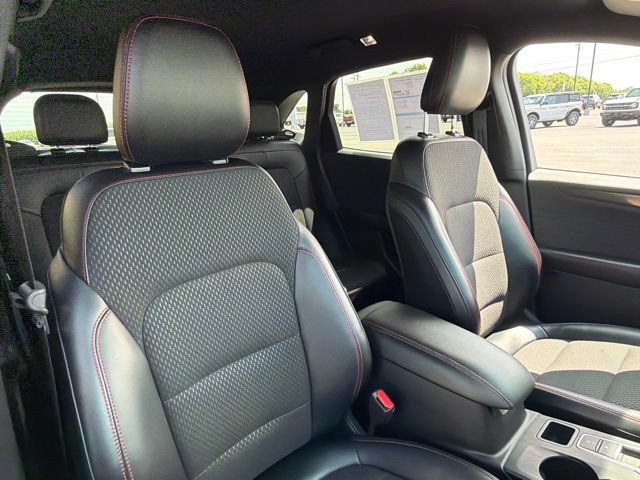 Certified 2024 Ford Escape ST-Line w/ Tech Pack #1 FWD image 25