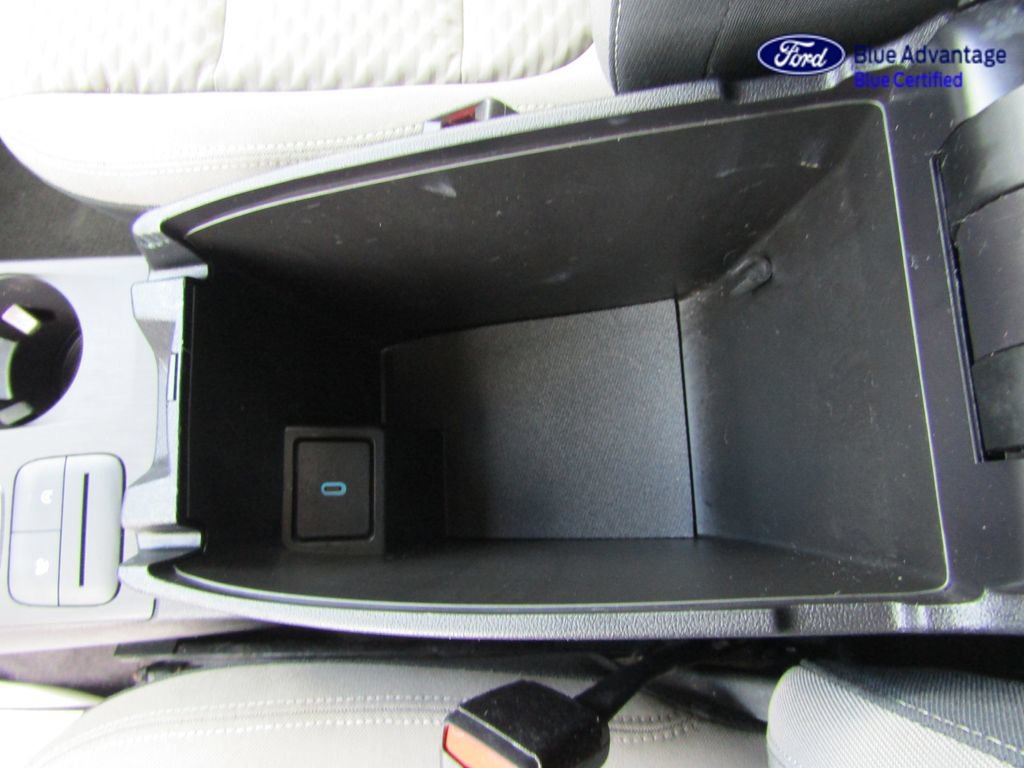 Certified 2020 Ford Escape SE AWD/4WD image 47