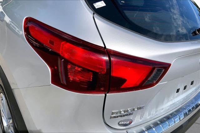 Used 2018 Nissan Rogue Sport SV w/ SV All-Weather Package AWD/4WD image 28