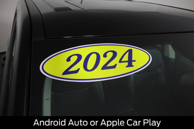 Certified 2024 Ford Maverick Lariat w/ Black Appearance Package image 16