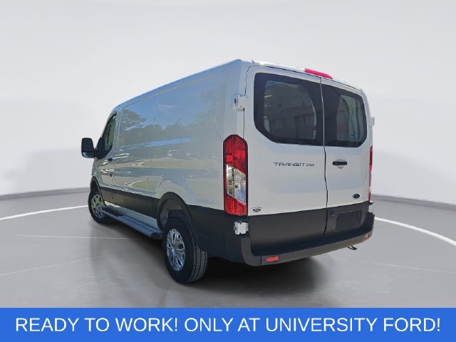 Certified 2025 Ford Transit 250 Low Roof w/ Exterior Upgrade Package RWD image 5