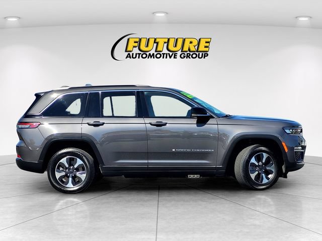 Used 2024 Jeep Grand Cherokee Limited 4xe AWD/4WD image 3