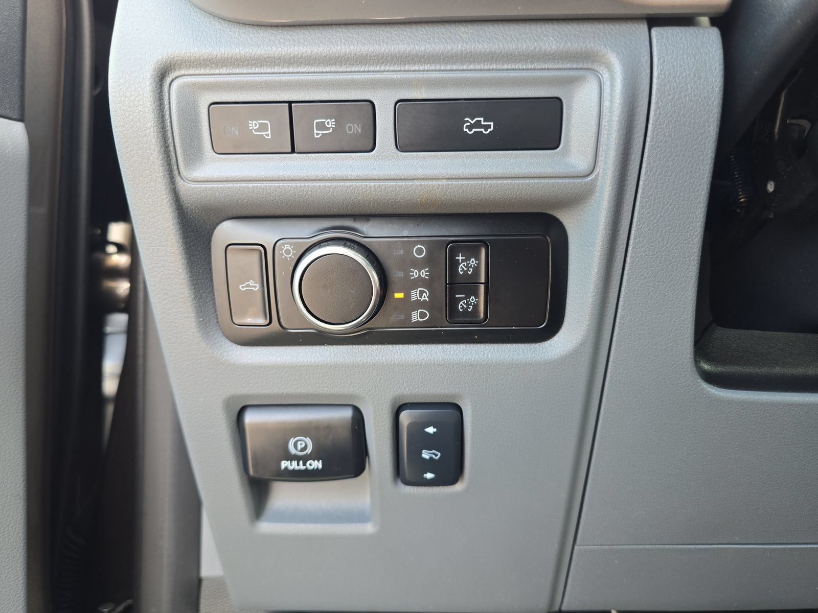 Certified 2023 Ford F150 Lightning XLT AWD/4WD image 20