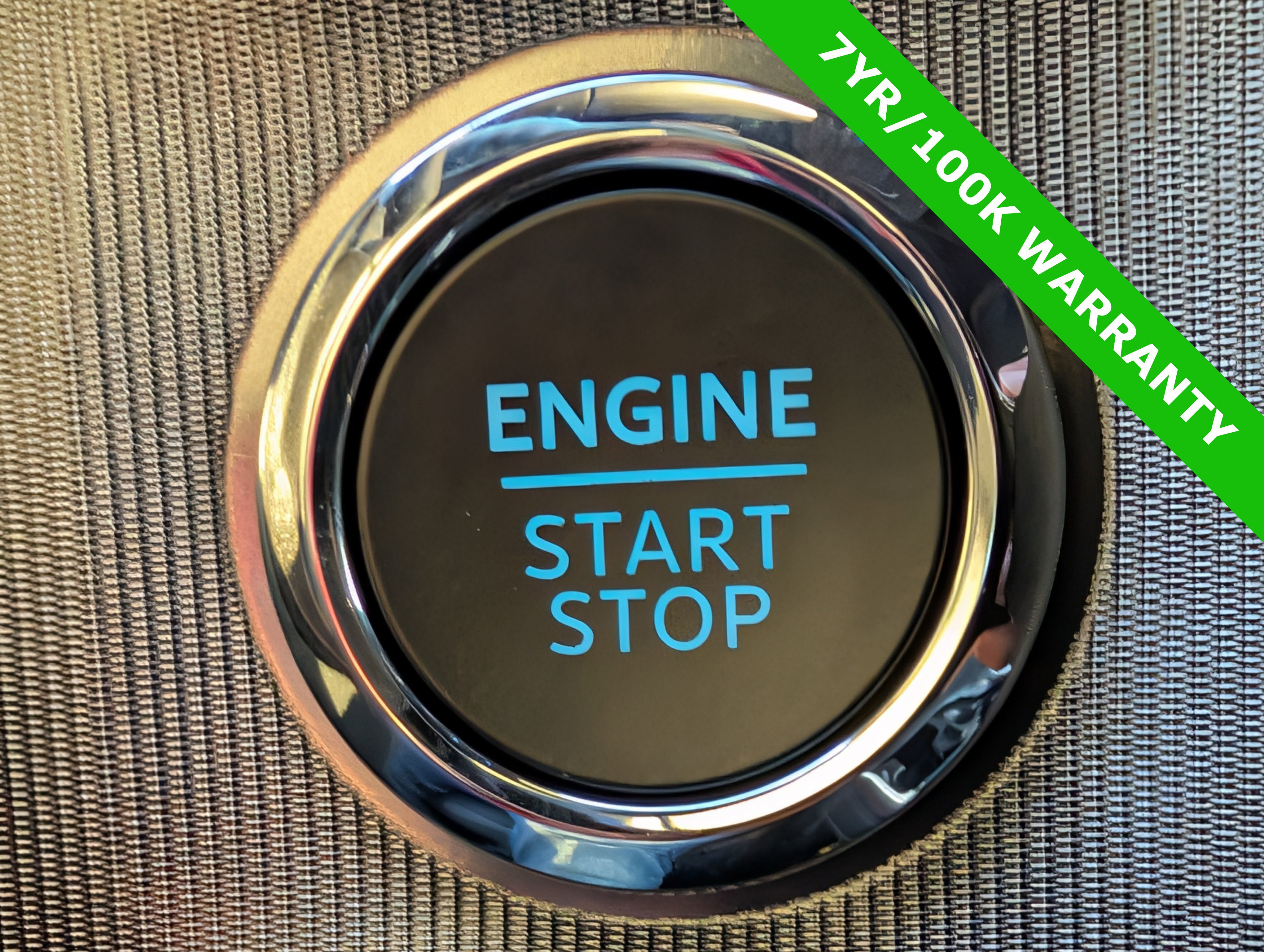 Certified 2025 Ford F350 Platinum image 35