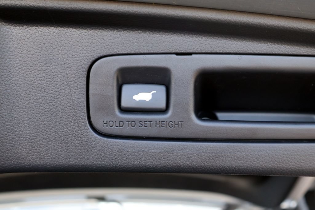 Used 2024 Honda CR-V EX-L image 25