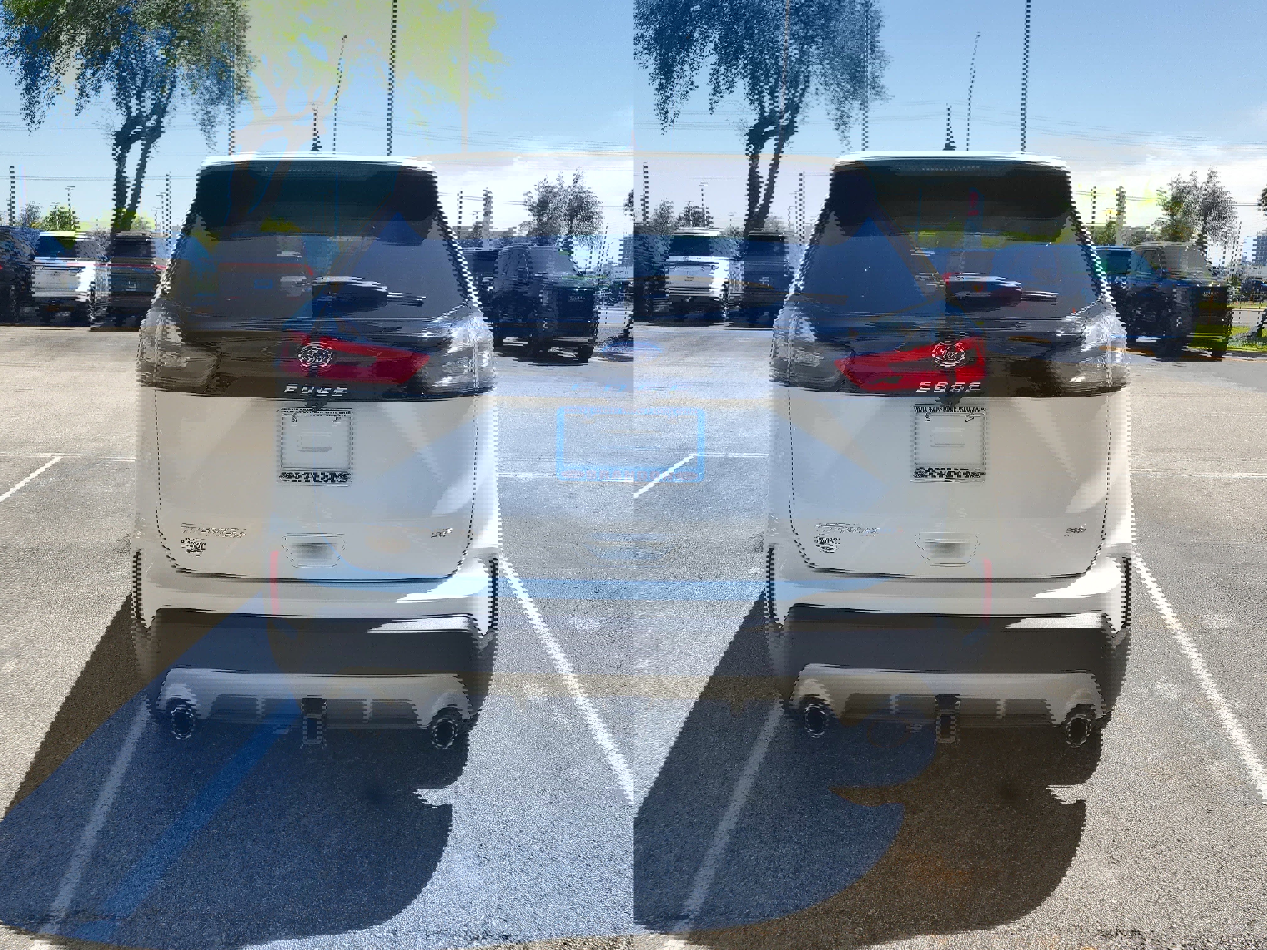 Certified 2023 Ford Edge Titanium w/ Class II Trailer Tow Package video 2