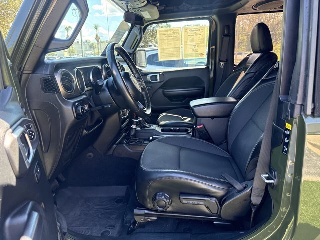 Used 2020 Jeep Wrangler Sport AWD/4WD image 17