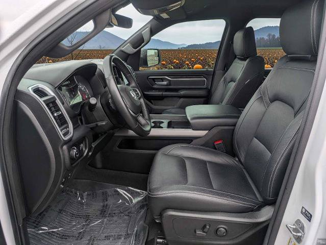 Used 2022 RAM 1500 Big Horn w/ Night Edition AWD/4WD image 18
