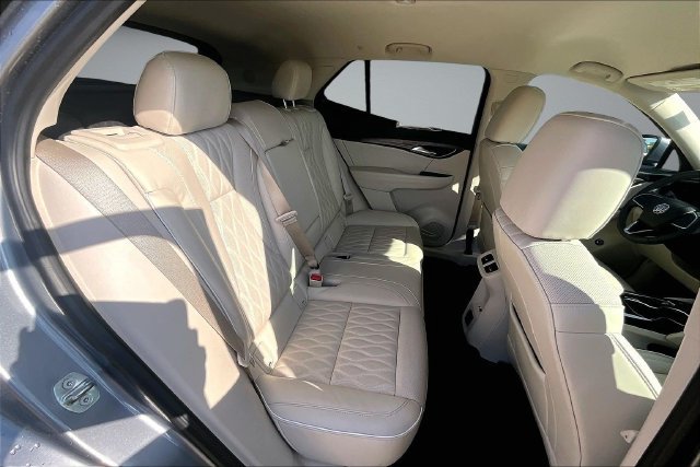 Used 2021 Buick Envision Avenir w/ Technology Package II AWD/4WD image 25