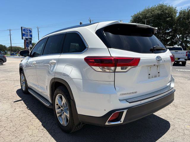 Used 2019 Toyota Highlander Limited FWD image 7