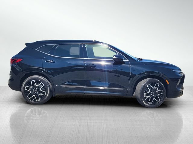 Used 2026 Chevrolet Blazer RS w/ Driver Confidence II Package AWD/4WD image 3