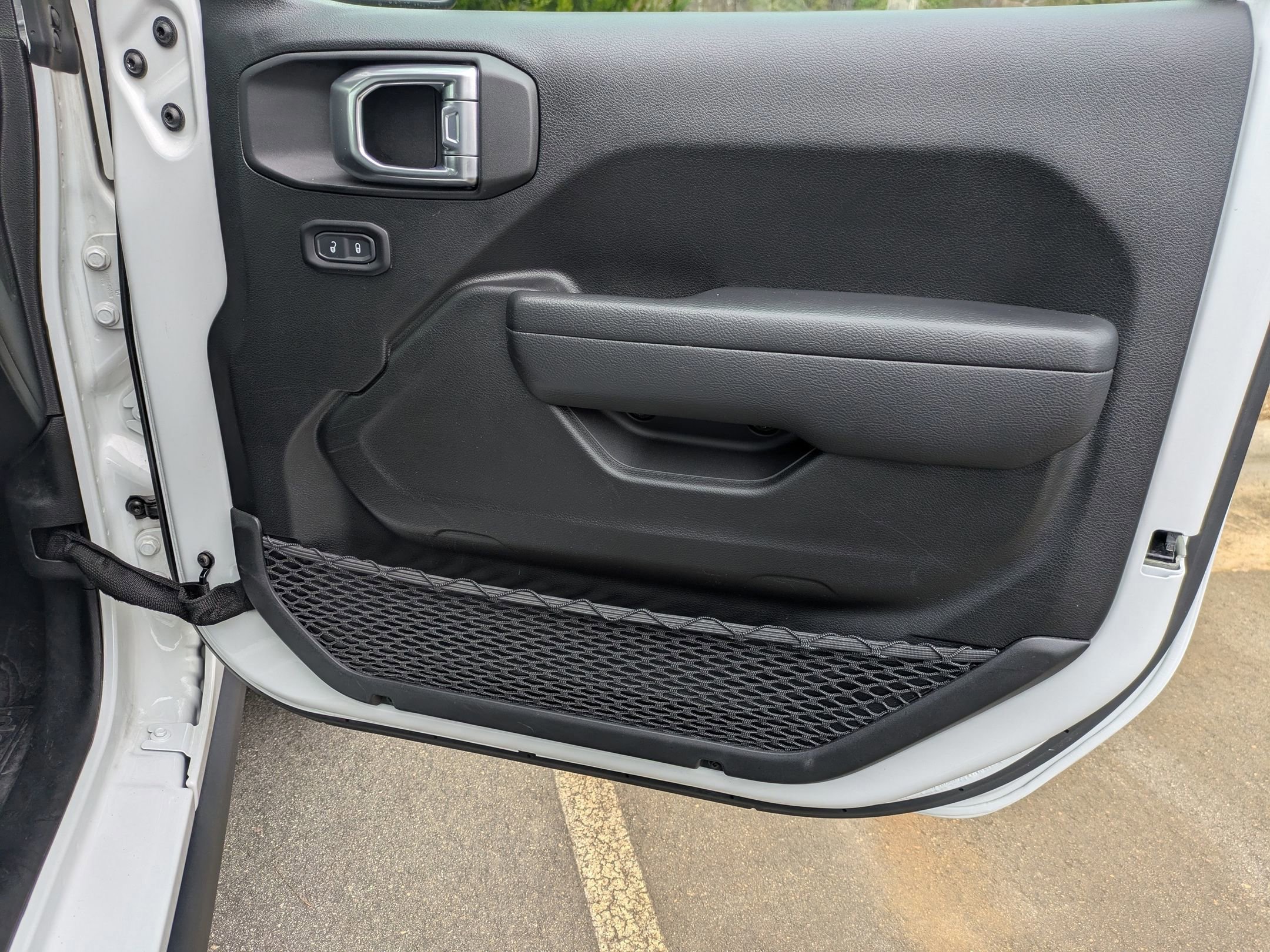 Used 2023 Jeep Wrangler Unlimited image 31