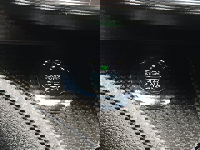 Certified 2020 Ford Explorer ST w/ ST Street Pack image 16