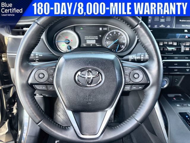 Used 2021 Toyota Venza Limited image 23