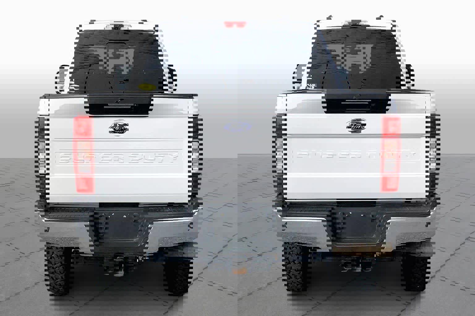 Certified 2020 Ford F350 Lariat w/ Lariat Ultimate Package image 4