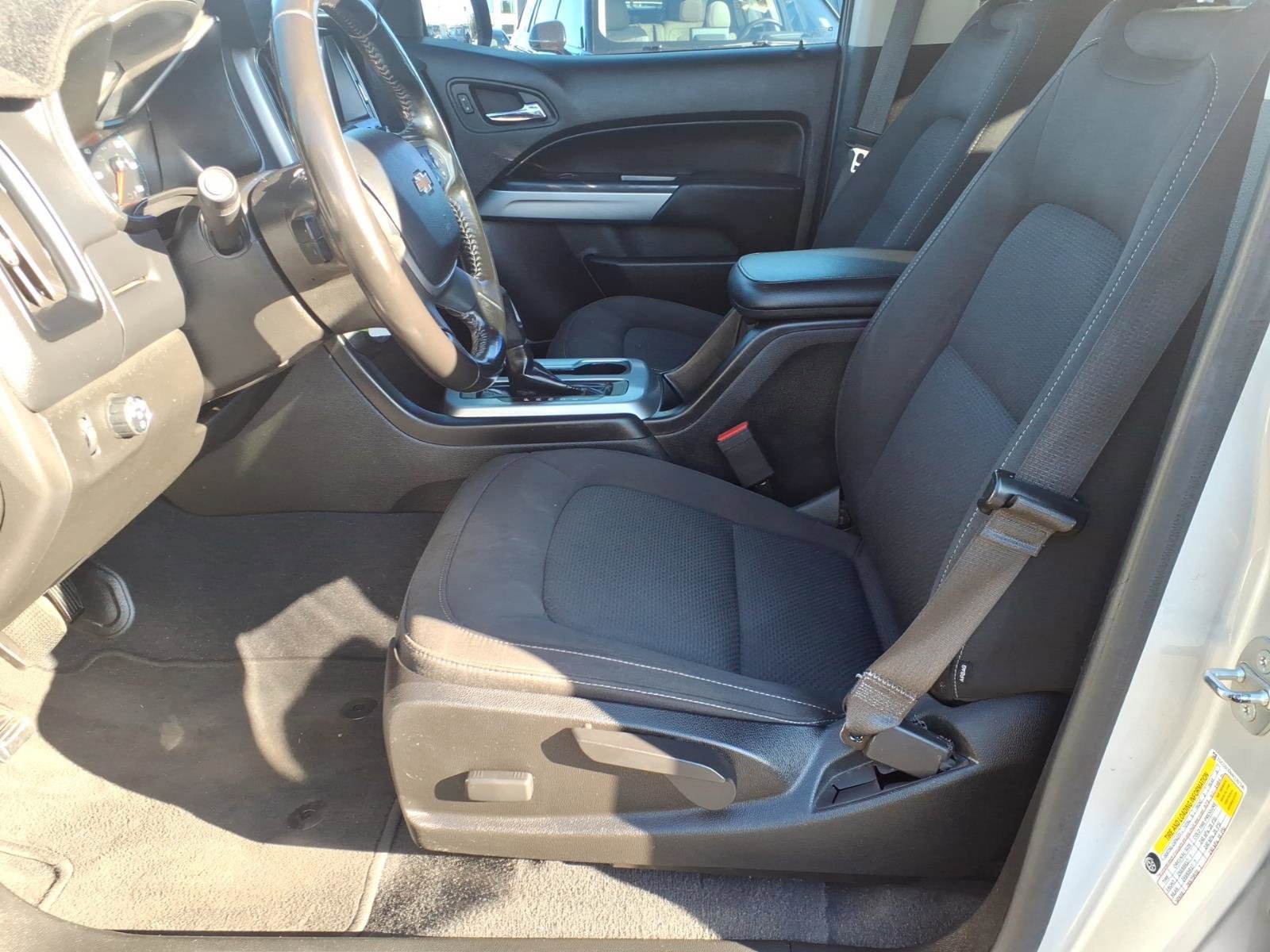 Used 2019 Chevrolet Colorado LT w/ LT Convenience Package image 23