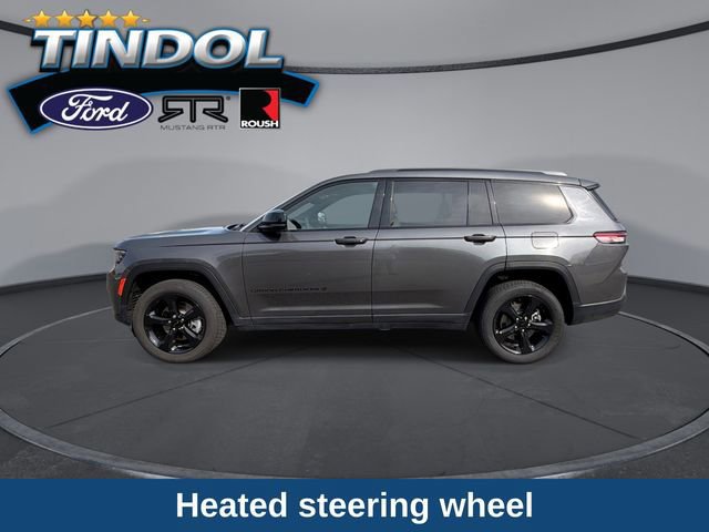 Used 2023 Jeep Grand Cherokee L Limited w/ Black Appearance Package image 6