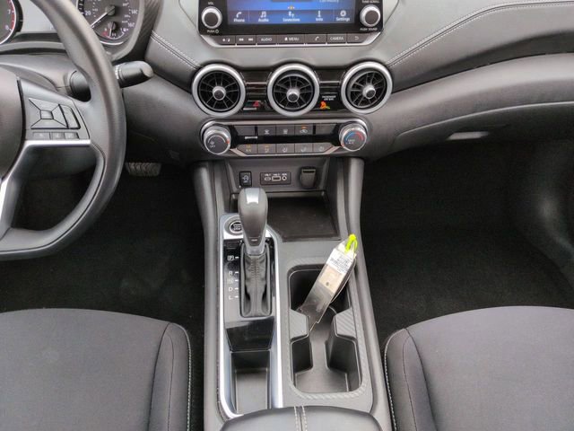 Used 2025 Nissan Sentra SV image 21